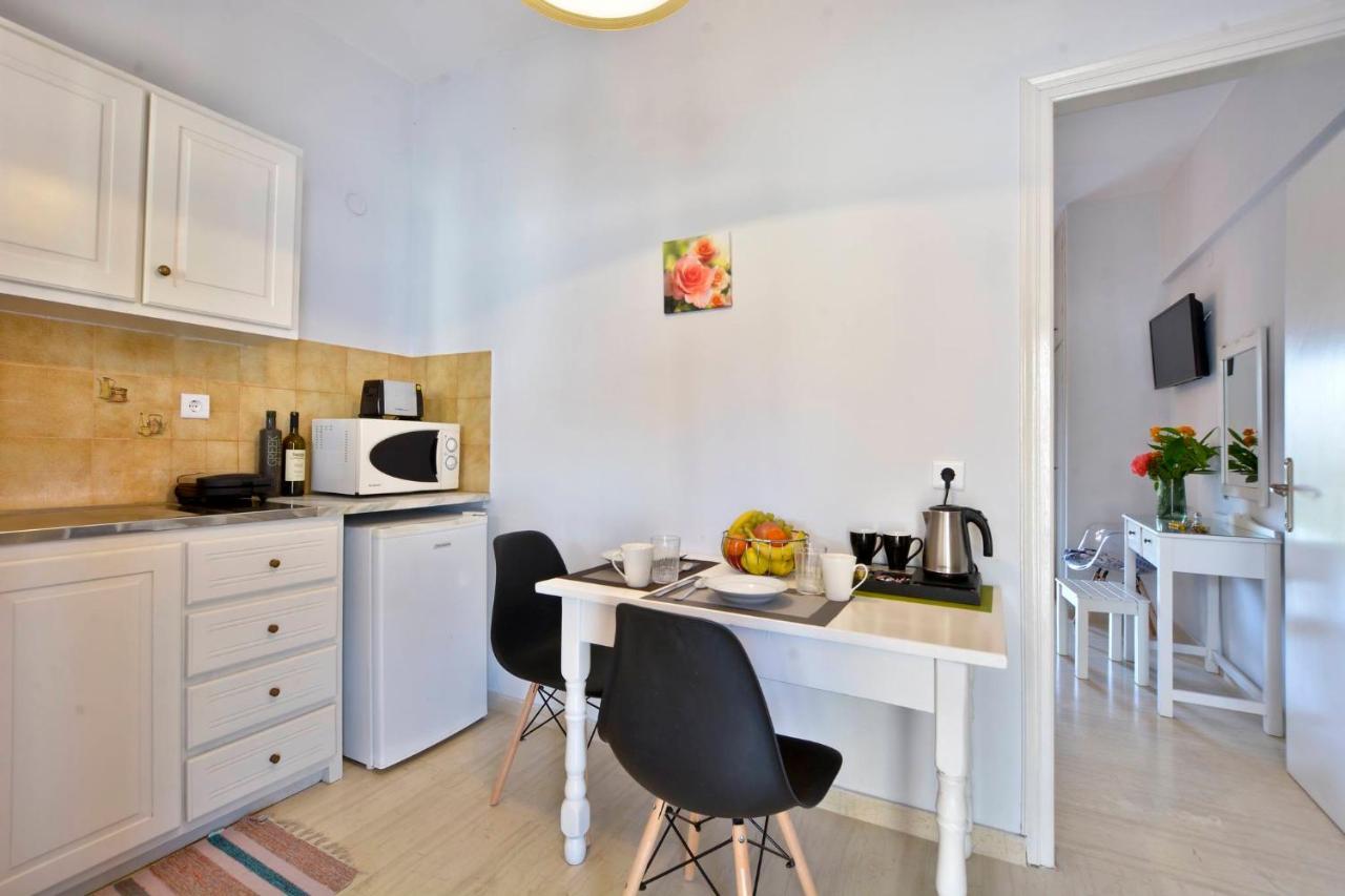 Kalliopi Apartments Roda  Buitenkant foto